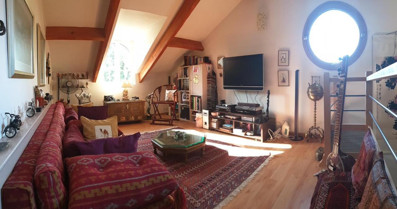 Suite Independante De 66M2 Tout Confort Et Calme 鲁埃格自由城 外观 照片